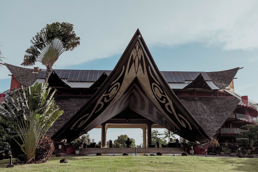 Tahiti Ia Ora Beach Resort 15/83