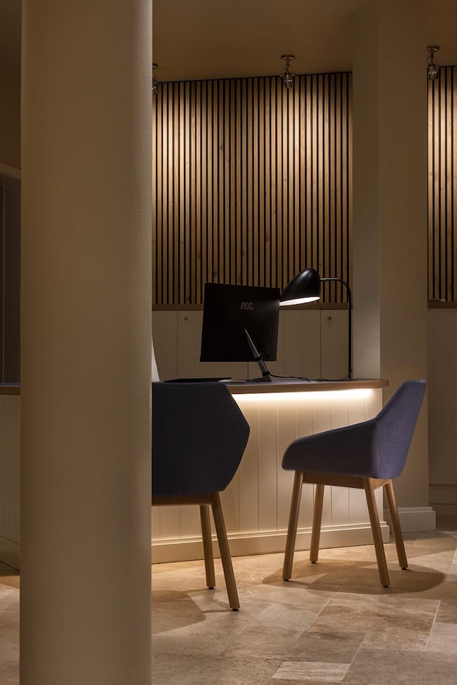 Loev Hotel Rugen 7/70