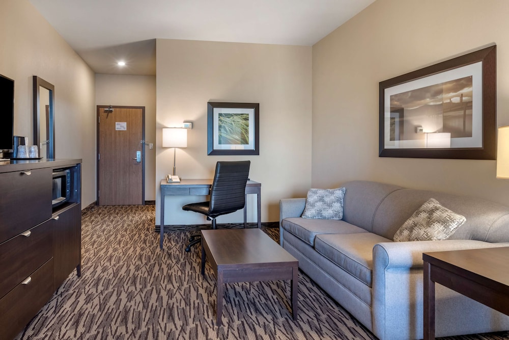 Best Western Plus Bridgewater 32/45