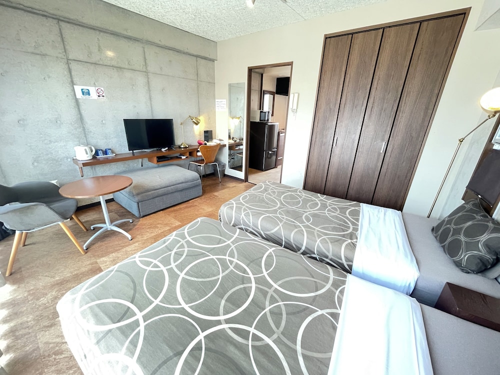 Condominio Makishi 33/39