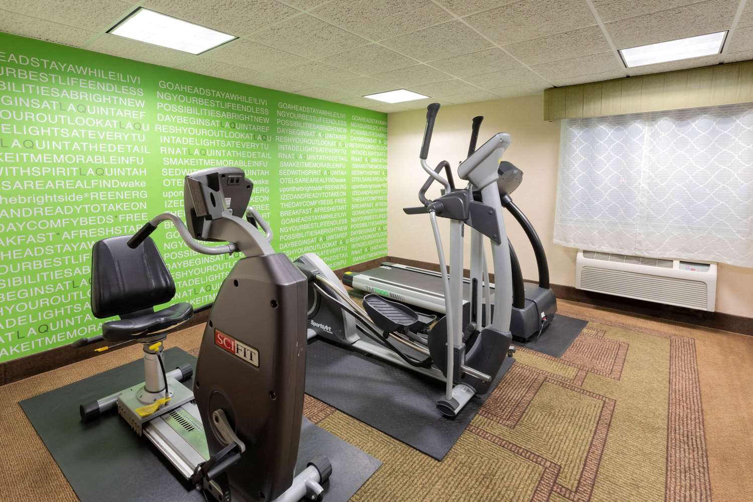 La Quinta Inn by Wyndham Minneapolis Airport Bloomington 33/53