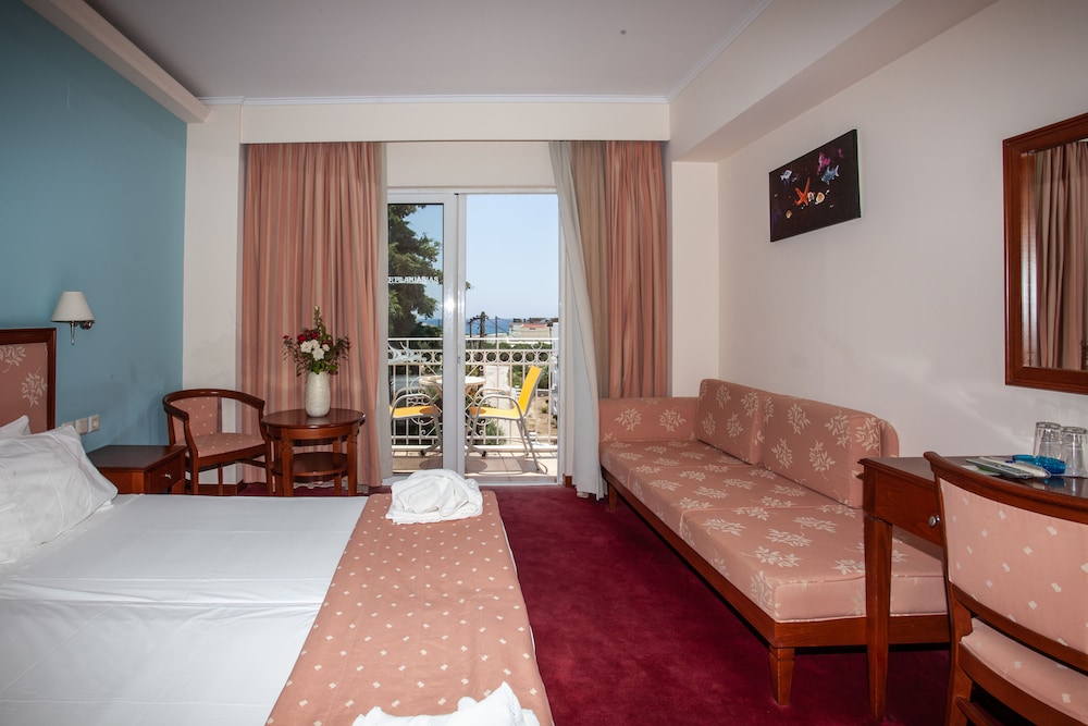 Porto Plakias and Spa Hotel 30/63