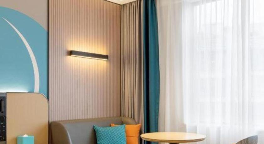 City Comfort Inn (Guilin Jiatianxia Square) 40/54