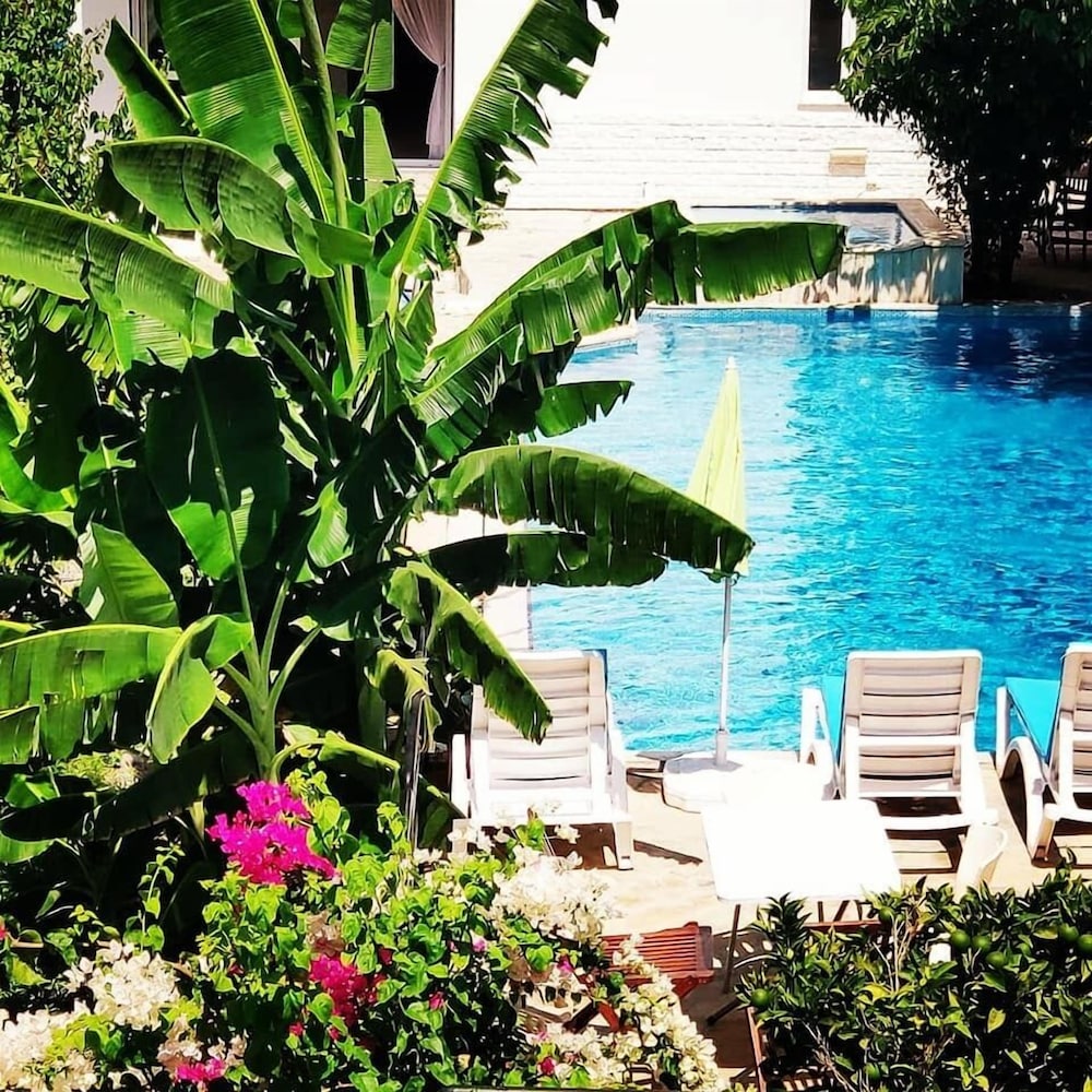 Parla Apart Otel 38/48