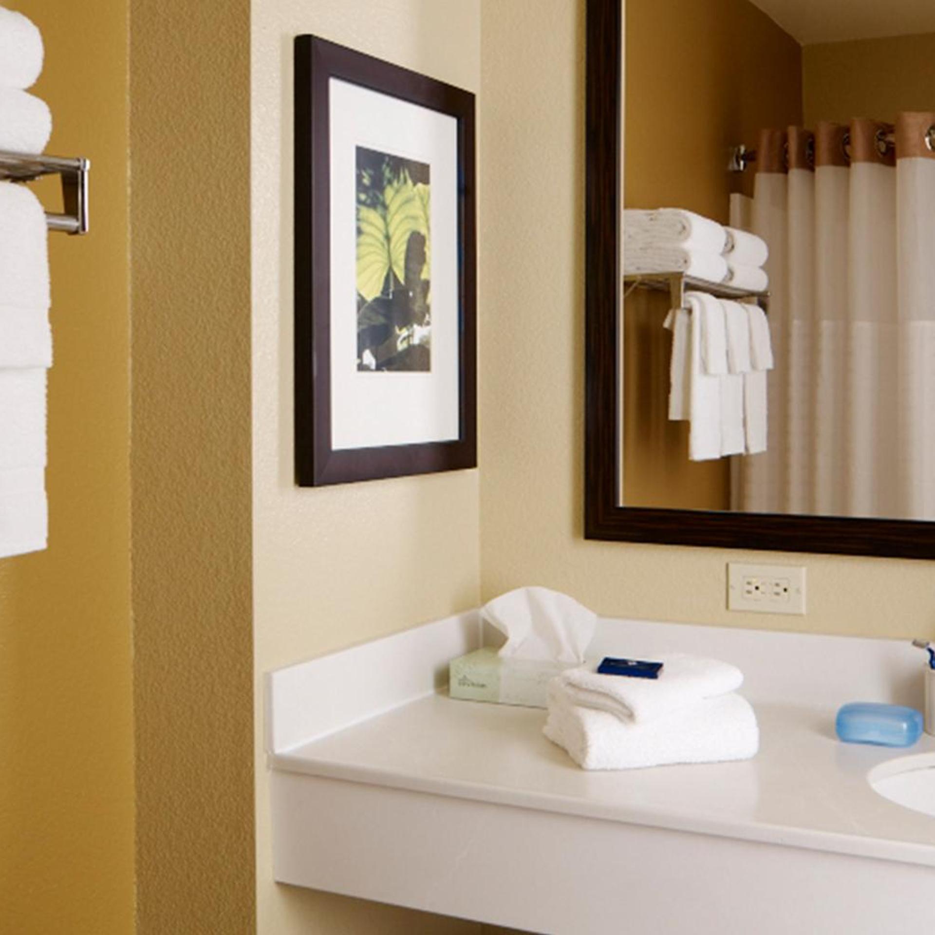 Studio, Queen Bed, Extended Studio Hotel Suites Los Angeles San Dimas 9/10