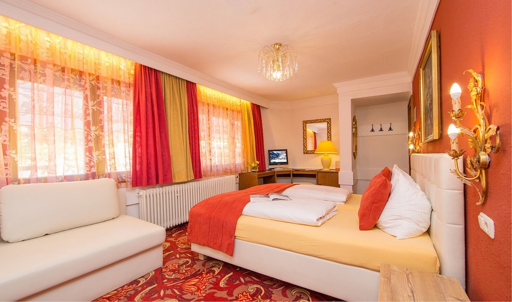 BERGERS SPORTHOTEL 25/59