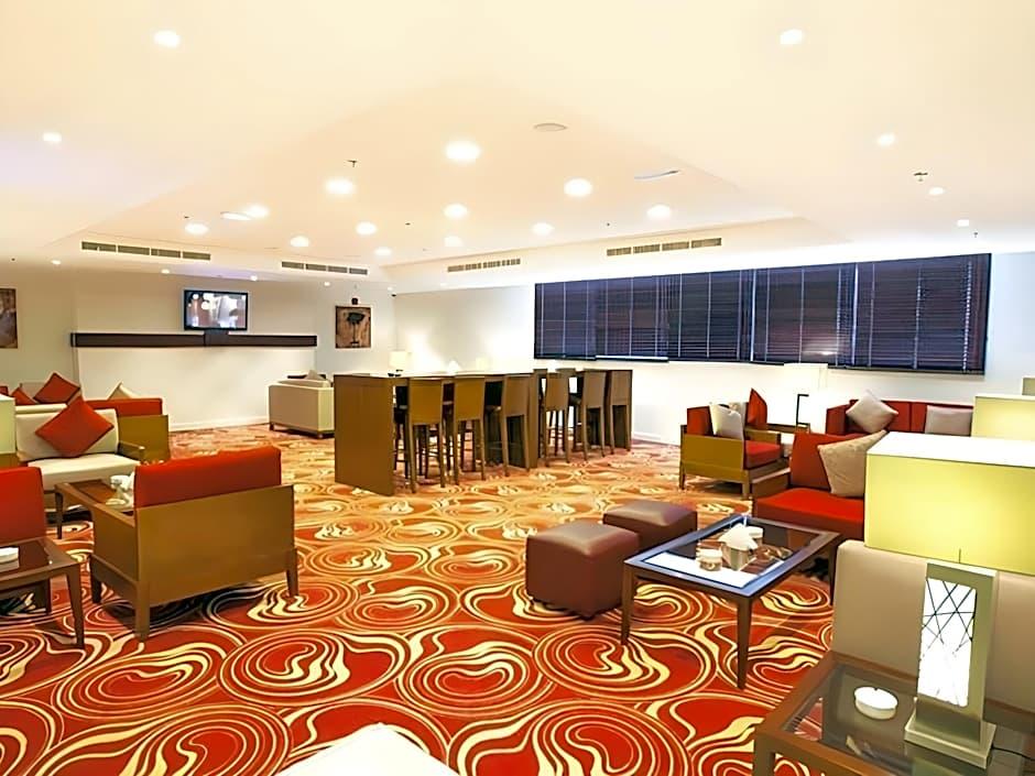 HOLIDAY INN EXPRESS BAHRAIN 12/18