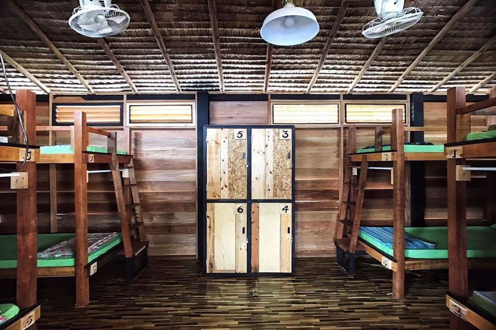 Cafe Del Sunshine - Hostel 17/32