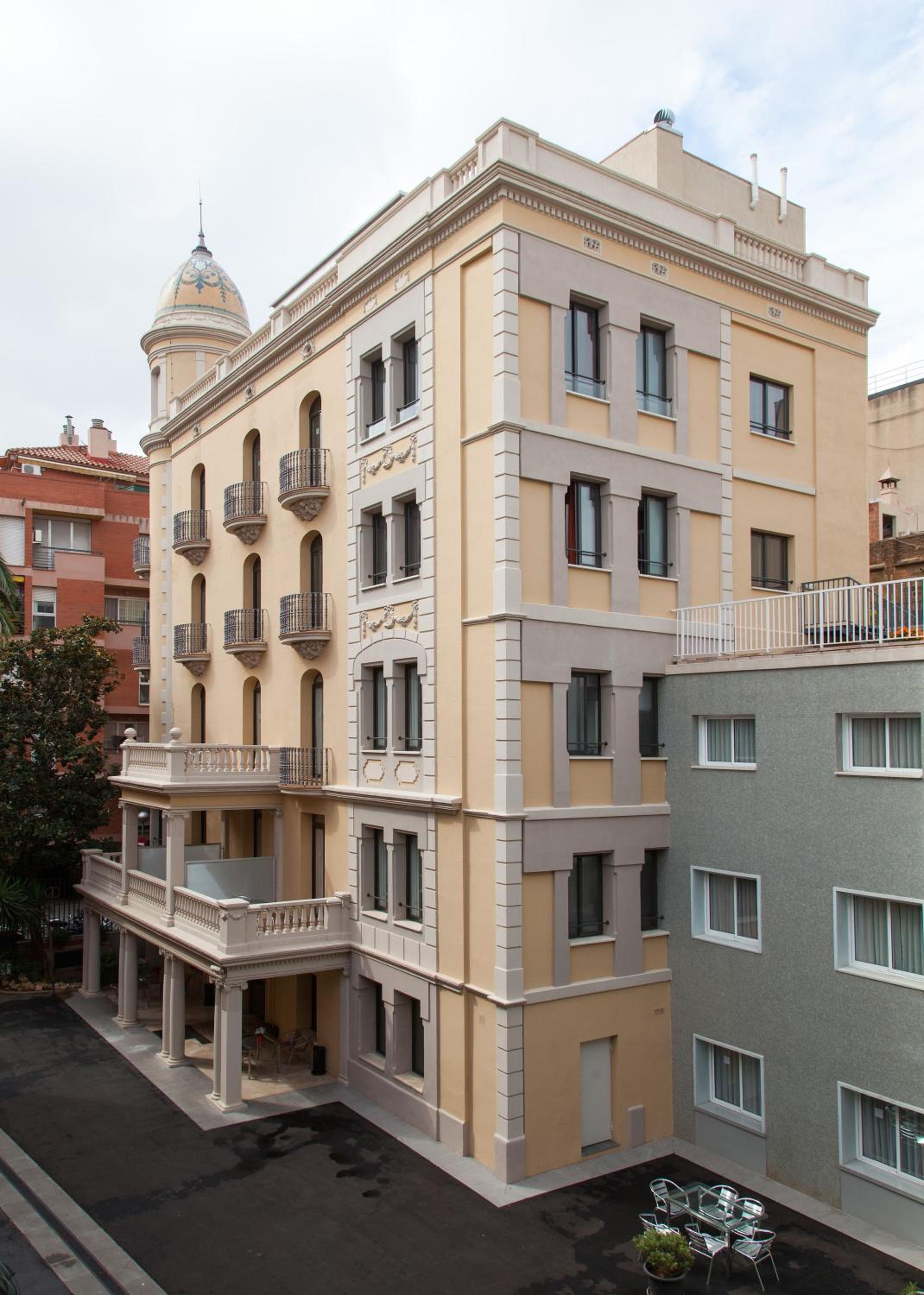 Residencia Erasmus Gracia 2/21