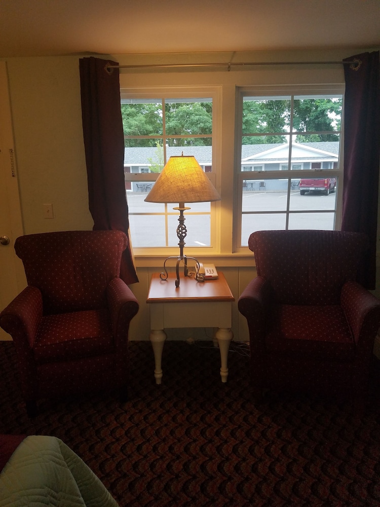 Windrift Motel 39/58