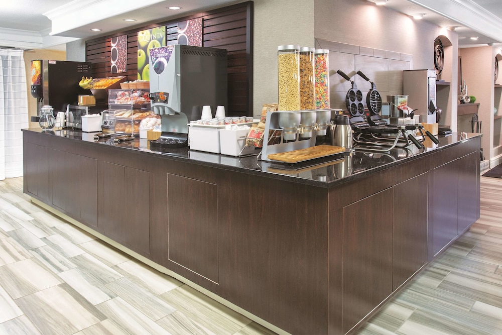 La Quinta Inn by Wyndham Denver Westminster 30/40