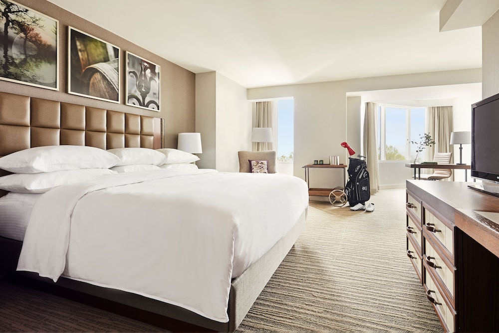 Lansdowne Resort And Spa 18/73