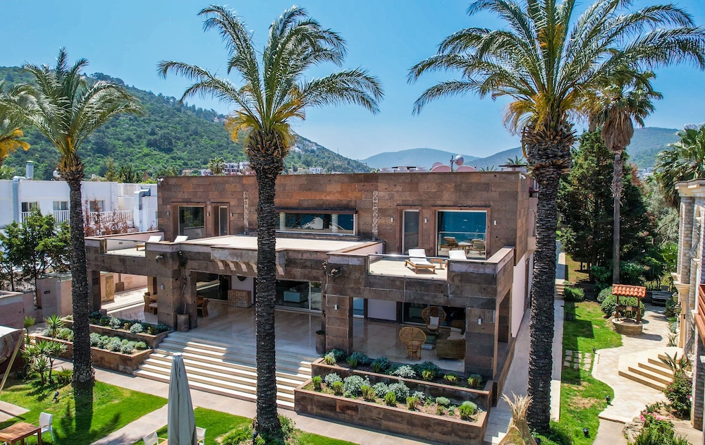 Casa dell Arte Hotel of Arts and Leisure - Adults Only 1/50