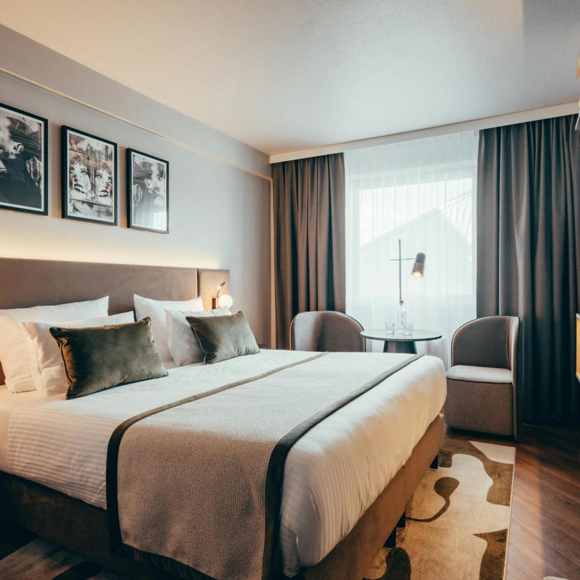 غرفة سوبيريور بسرير مزدوج أو سريرين منفصلين، Leonardo Hotel Koln 5/10