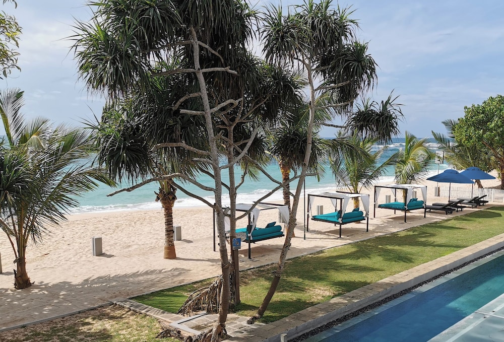 Lantern Boutique Hotel 44/50