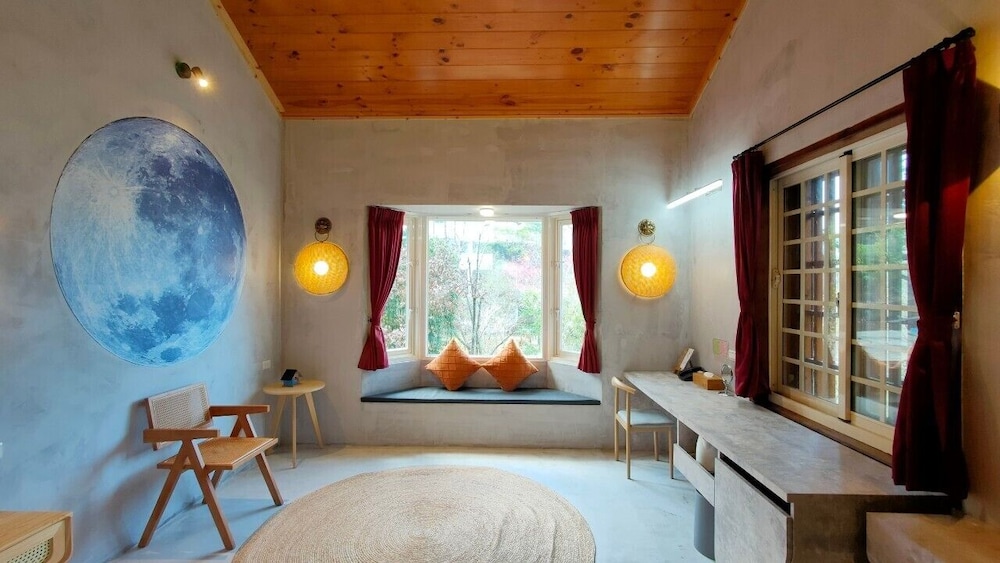 Ting Tau Garden Resort 18/50