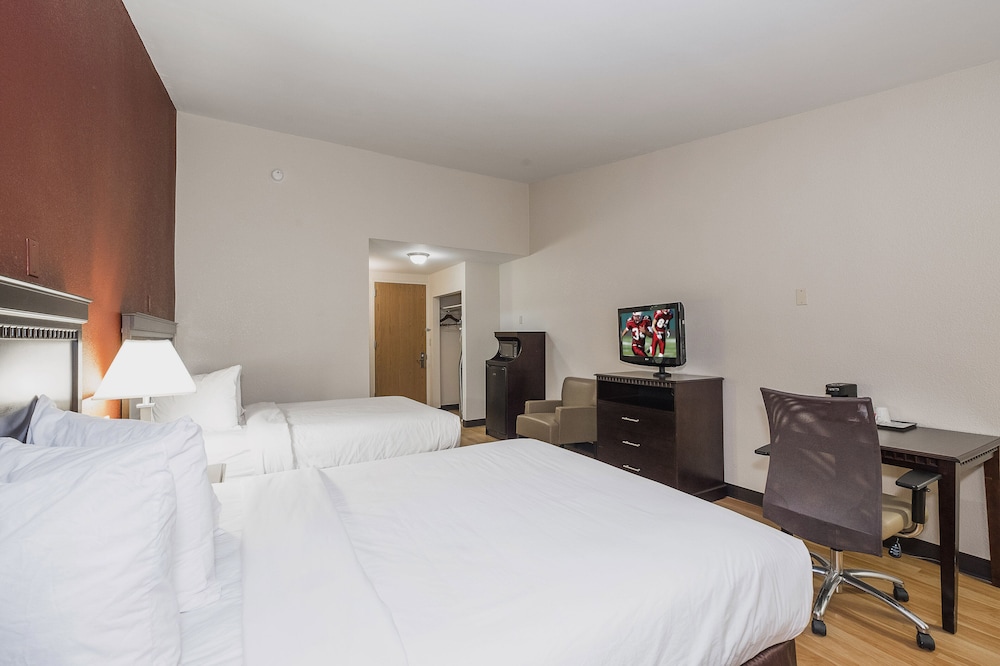 Red Roof Inn & Suites Mt Holly - McGuire AFB 13/38
