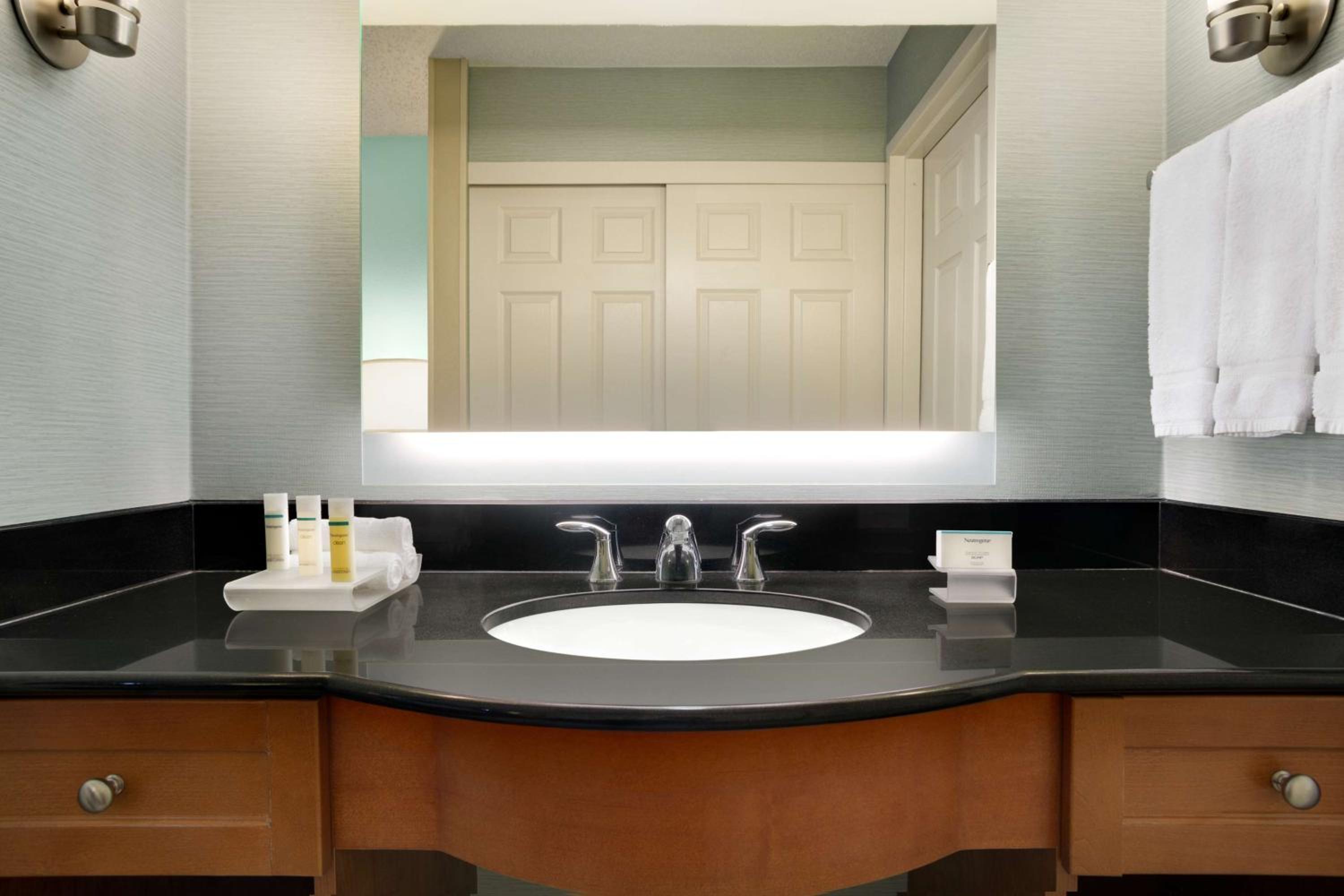 جناح بسرير كينج بغرفتي نوم، Homewood Suites By Hilton Houston-Willowbrook Mall 4/7