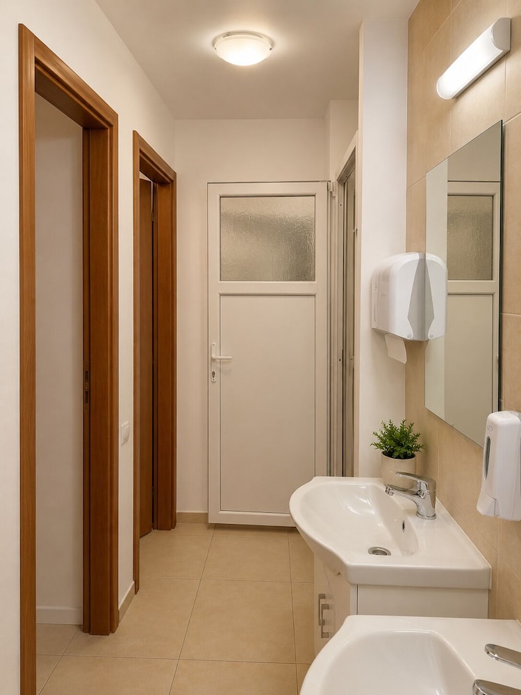Monte Carlo Palace Rooms 53/58