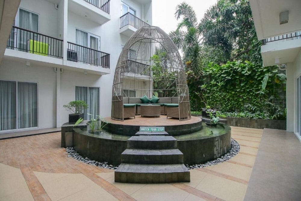 Nikhila Seminyak Bali (ex BaliEZ Hotel) 33/41