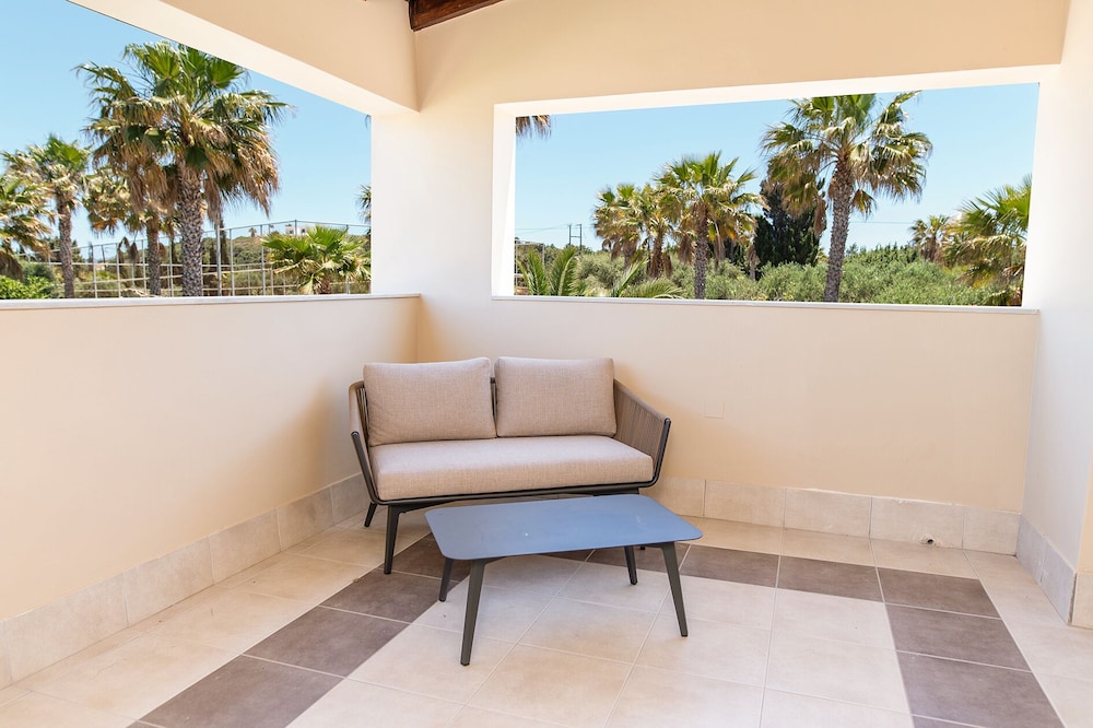 Achilleas Beach Hotel Adults Only 88/120