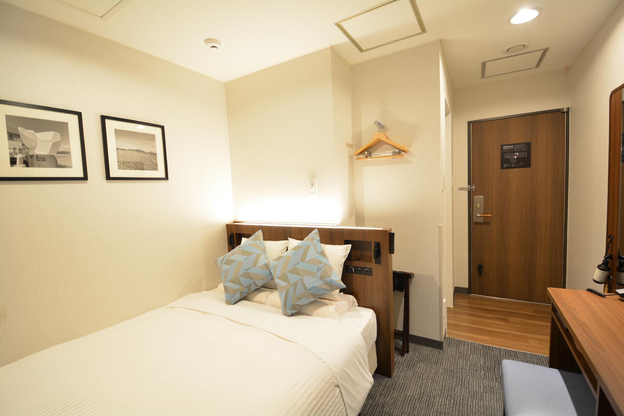 Semi Room, Superior, Semi Double Bed