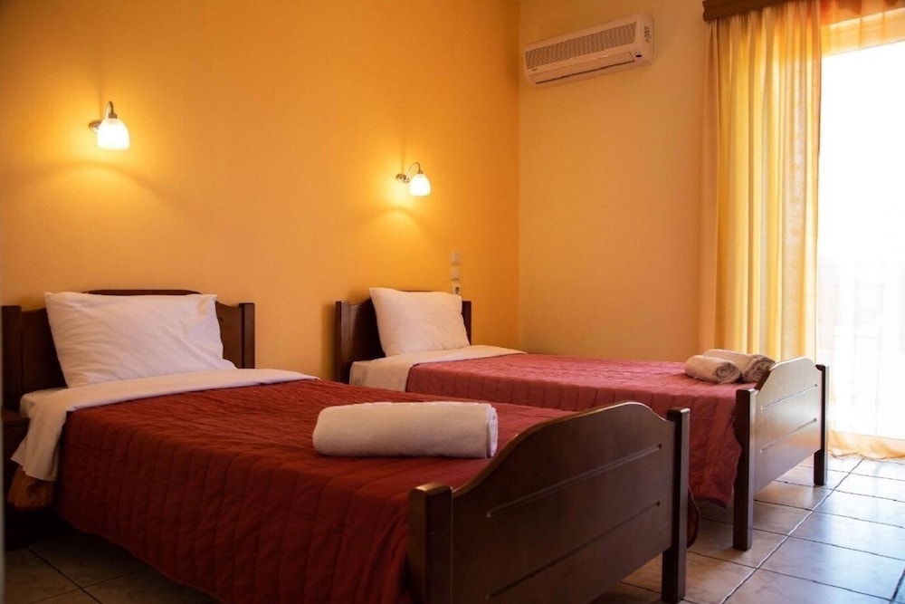 Hotel Iraklis 7/29
