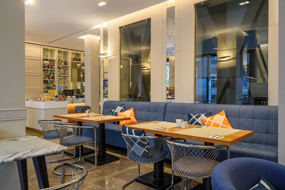Four Points Flex by Sheraton Istanbul Taksim Square 46/54