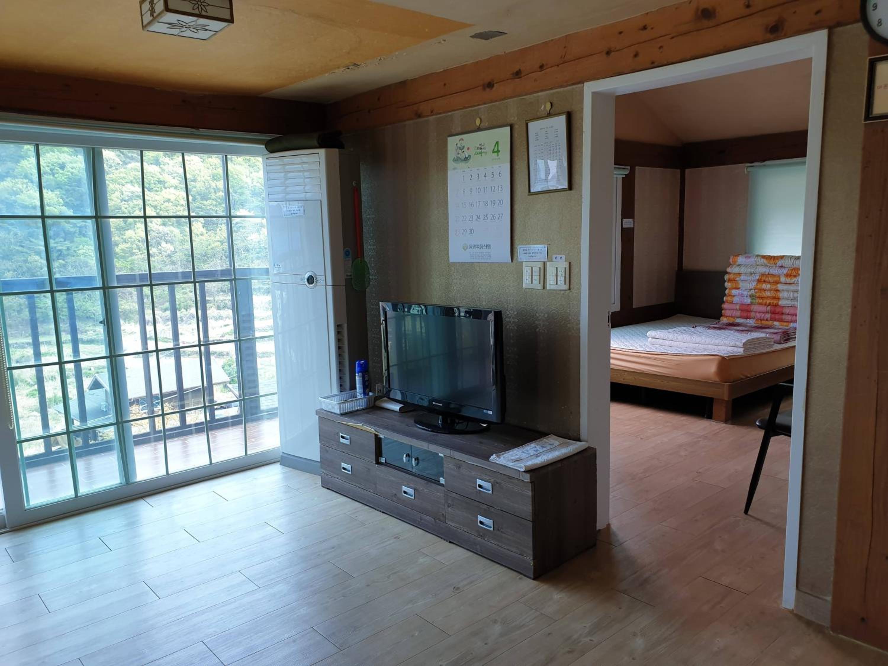 Tongyeong Ye Hyang Pension 29/29