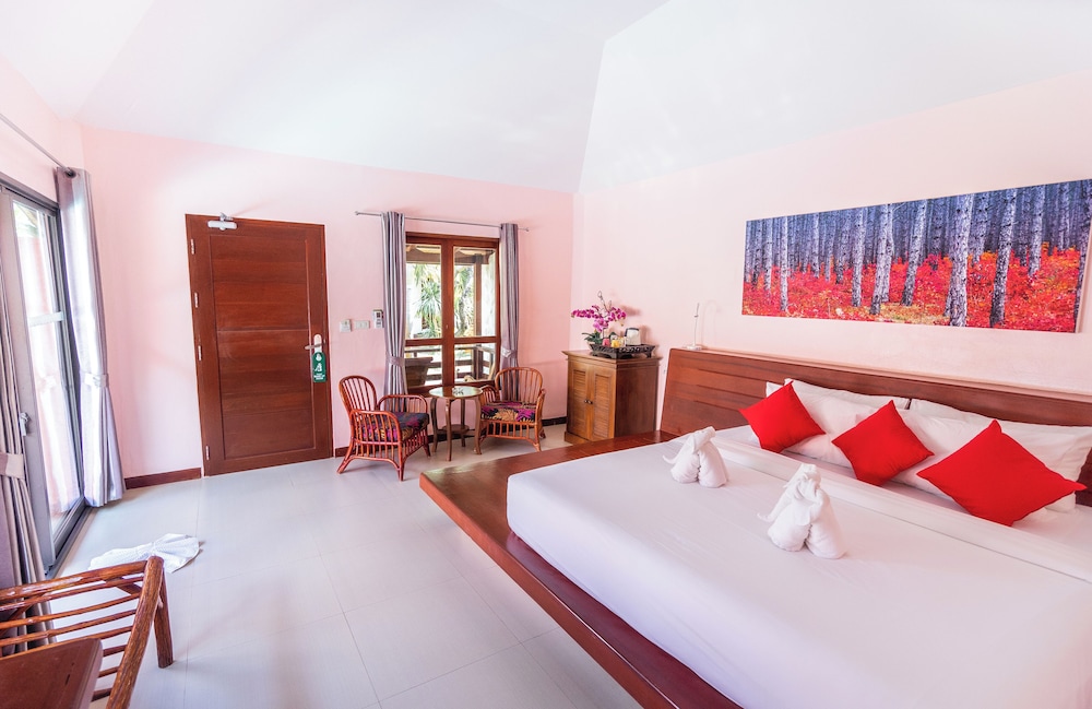 2 BEDROOMS, FAMILY, VILLA, PRIVATE POOL