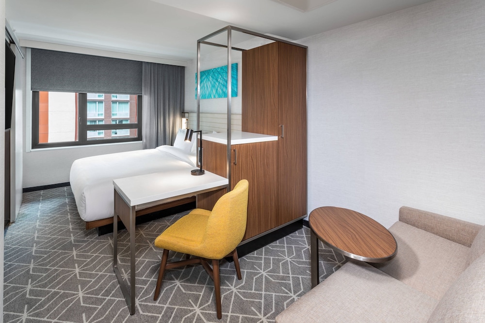 SpringHill Suites New York Manhattan/Times Square South 15/38