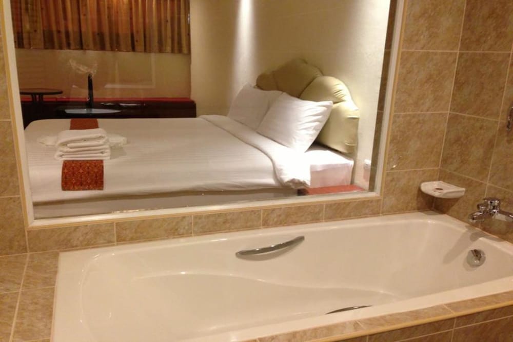 At Sea Residence 12/50