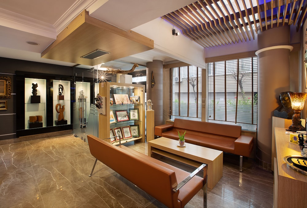 Gallery Residence And Boutique Hotel 44/72