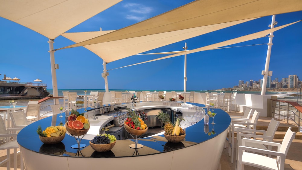 Kempinski Summerland Hotel & Resort Beirut 50/65