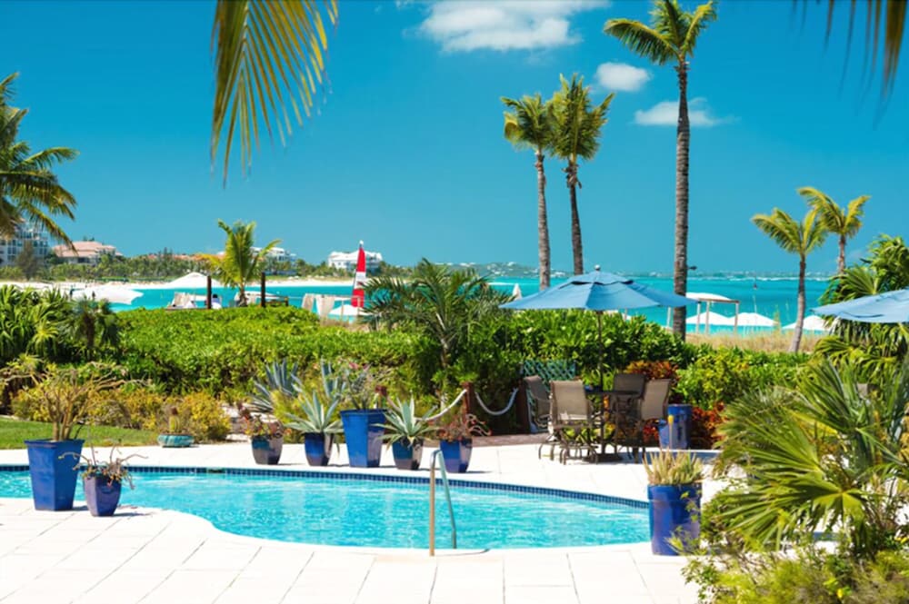 Grandview on Grace Bay 43/50