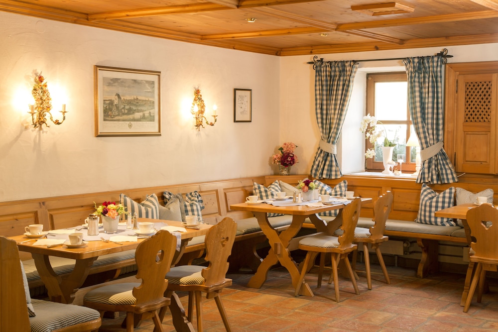 Hotel Obermaier 43/50