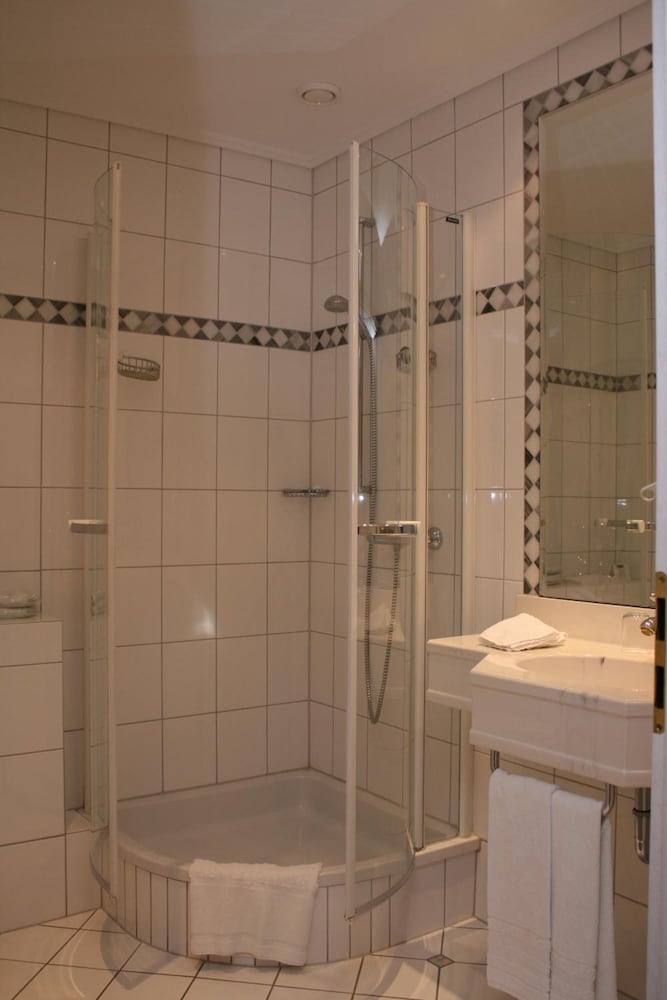 Geniesser Hotel Altes Gymnasium 50/50
