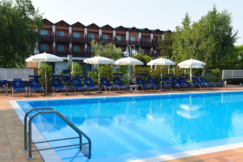 Iseolago Hotel 3/62