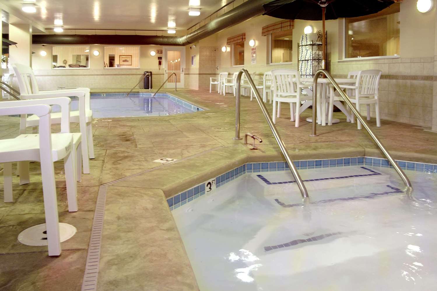 Country Inn Suites By Radisson Indianapolis Airport South In 6/24