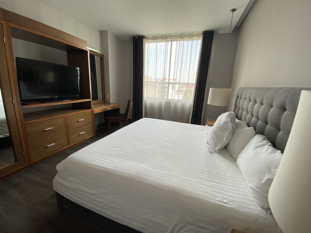 Suites del Angel 22/65