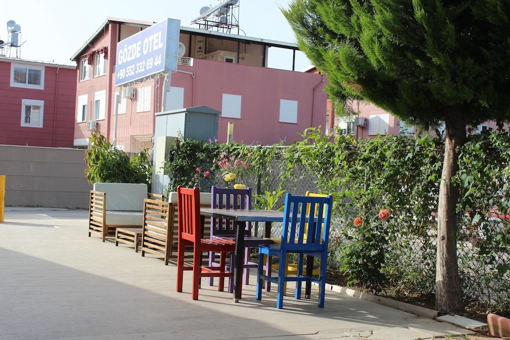 Gozde Hotel 40/49