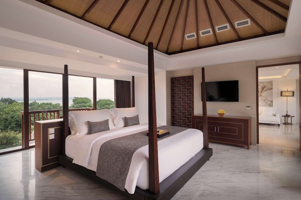 ROYAL, SUITE, VILLA, PRIVATE POOL