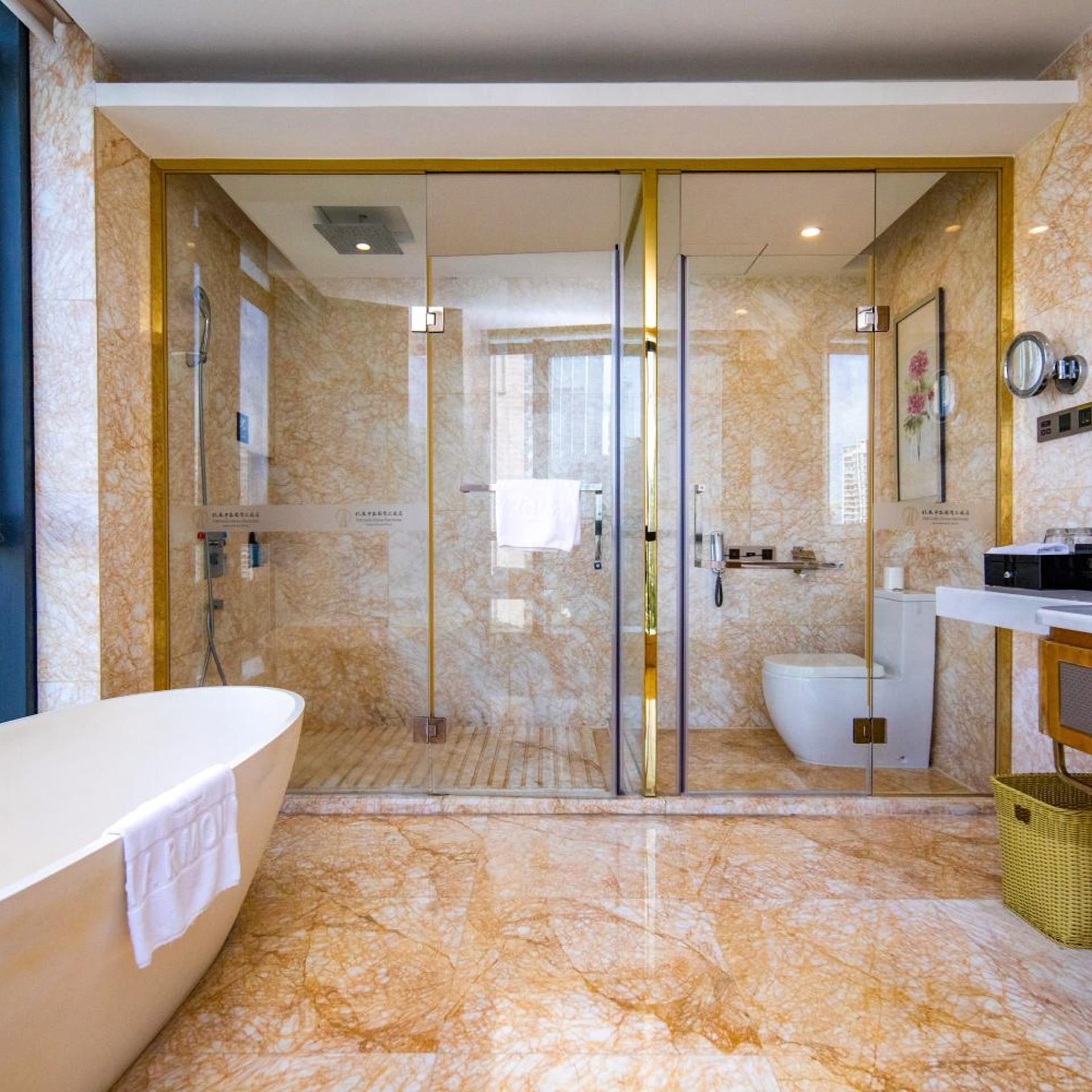 Harmony Hotel Shenzhen 79/82