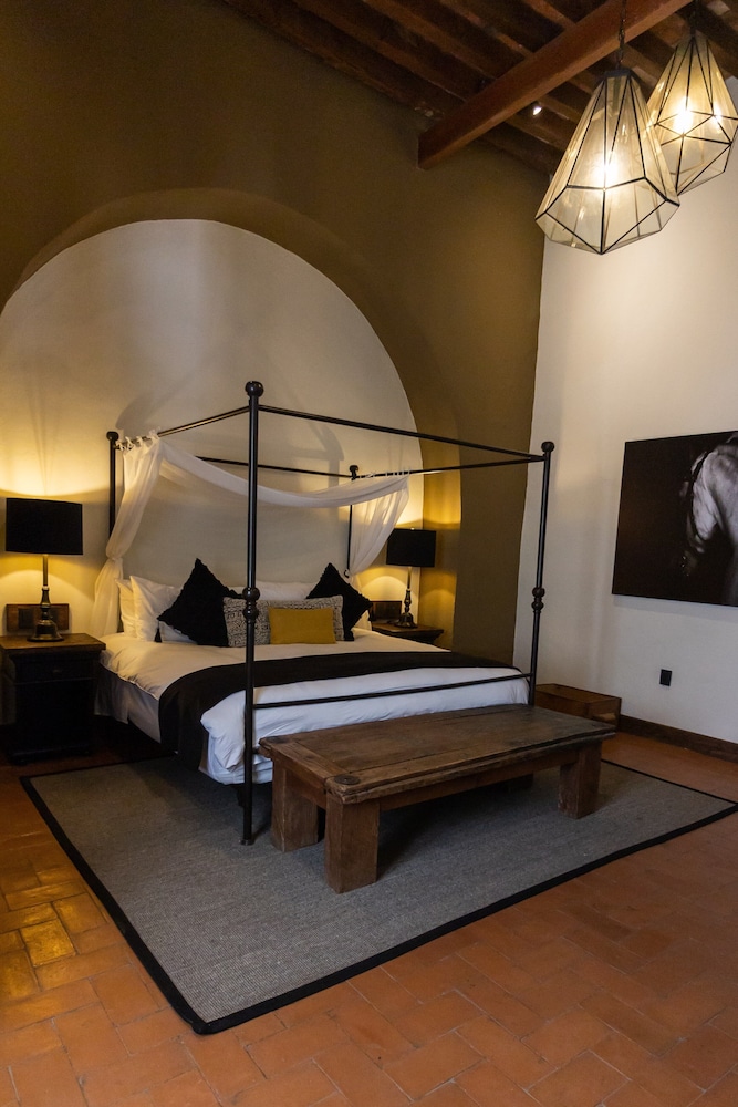 Hotel Hacienda EL Salitre 7/50