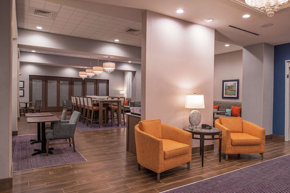 Hampton Inn Benson Nc 35/66