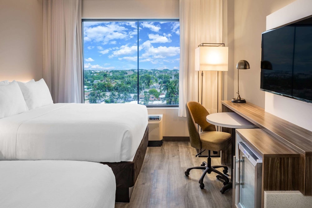 Wyndham Garden Fort Lauderdale Airport & Cruise Port 38/42