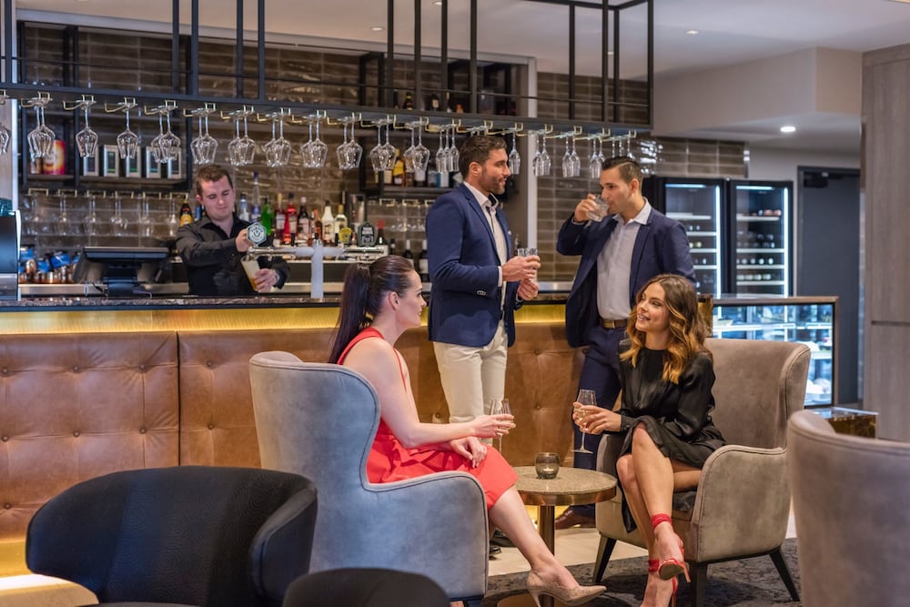 Deco Hotel Canberra 22/28