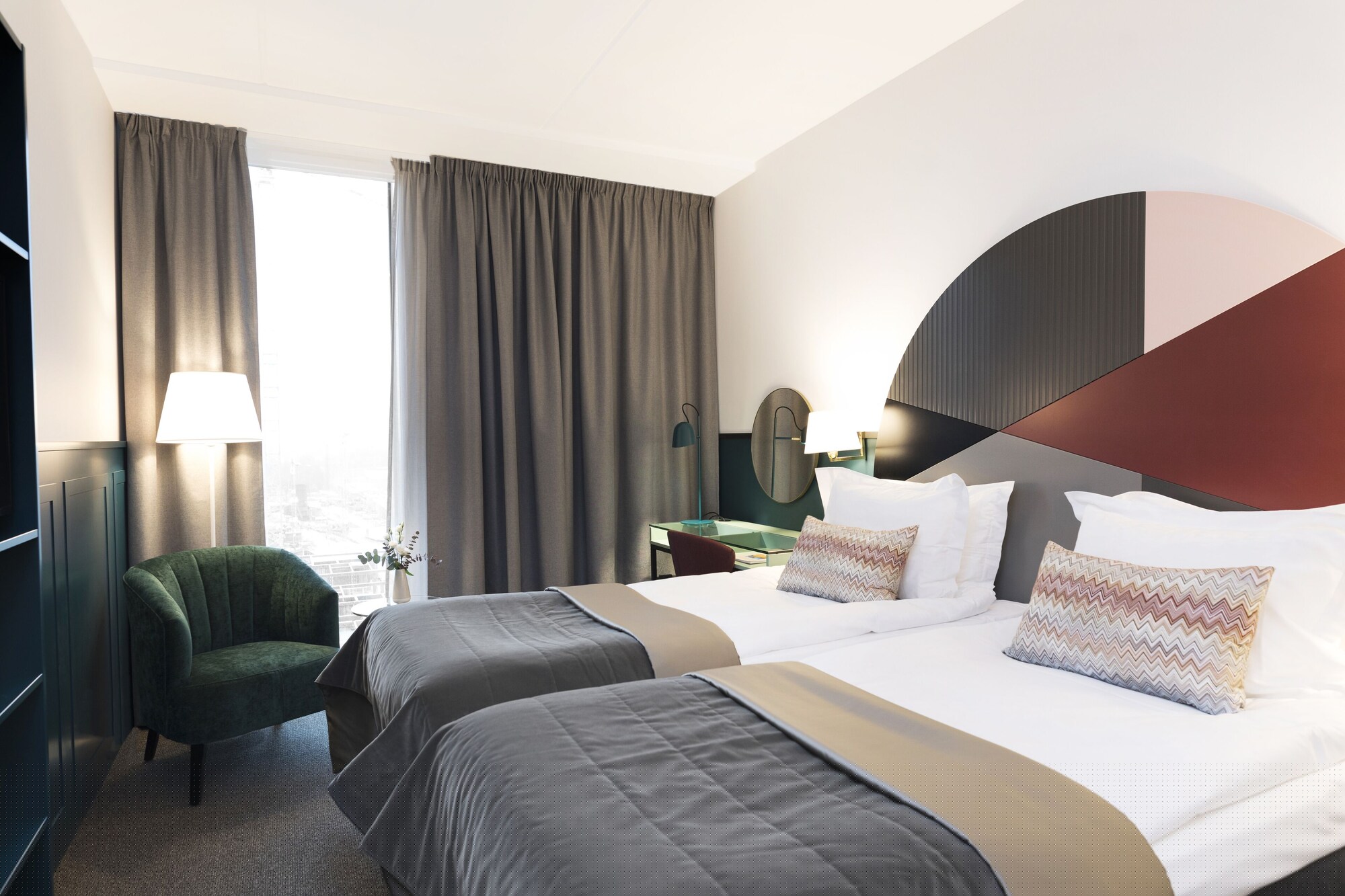 STANDARD, TWIN BEDS