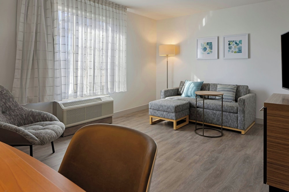 Towneplace Suites Ontario Airport 38/58