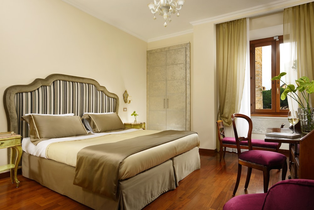 Forum Hotel Rome 13/55